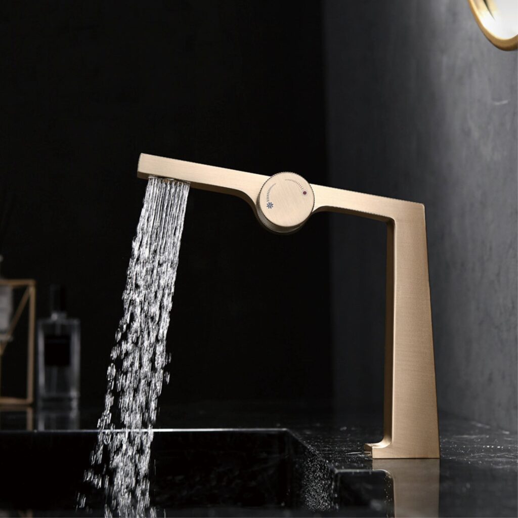 Bathroom faucet knob switch creative design